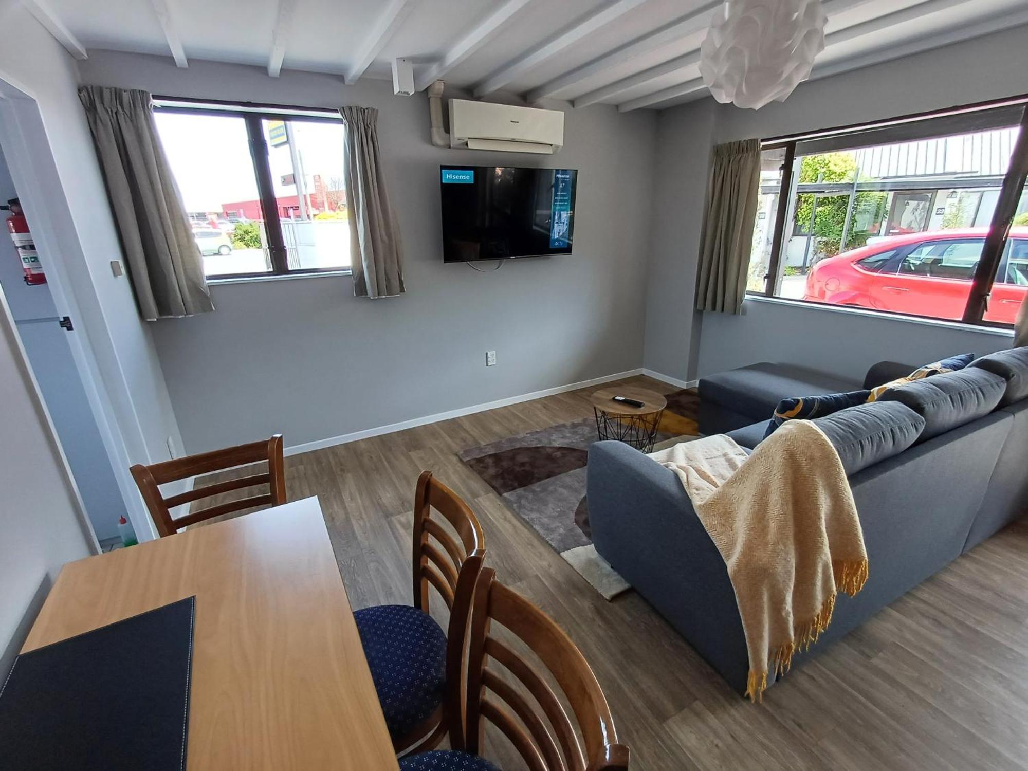 Gothic Heights Motel Christchurch Room photo